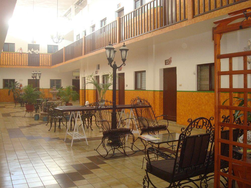 Hotel Cervantino Tapachula Exterior photo